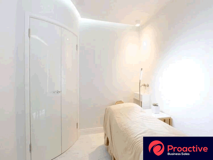 Beauty-Salon-for-Sale-in-London-3.gif